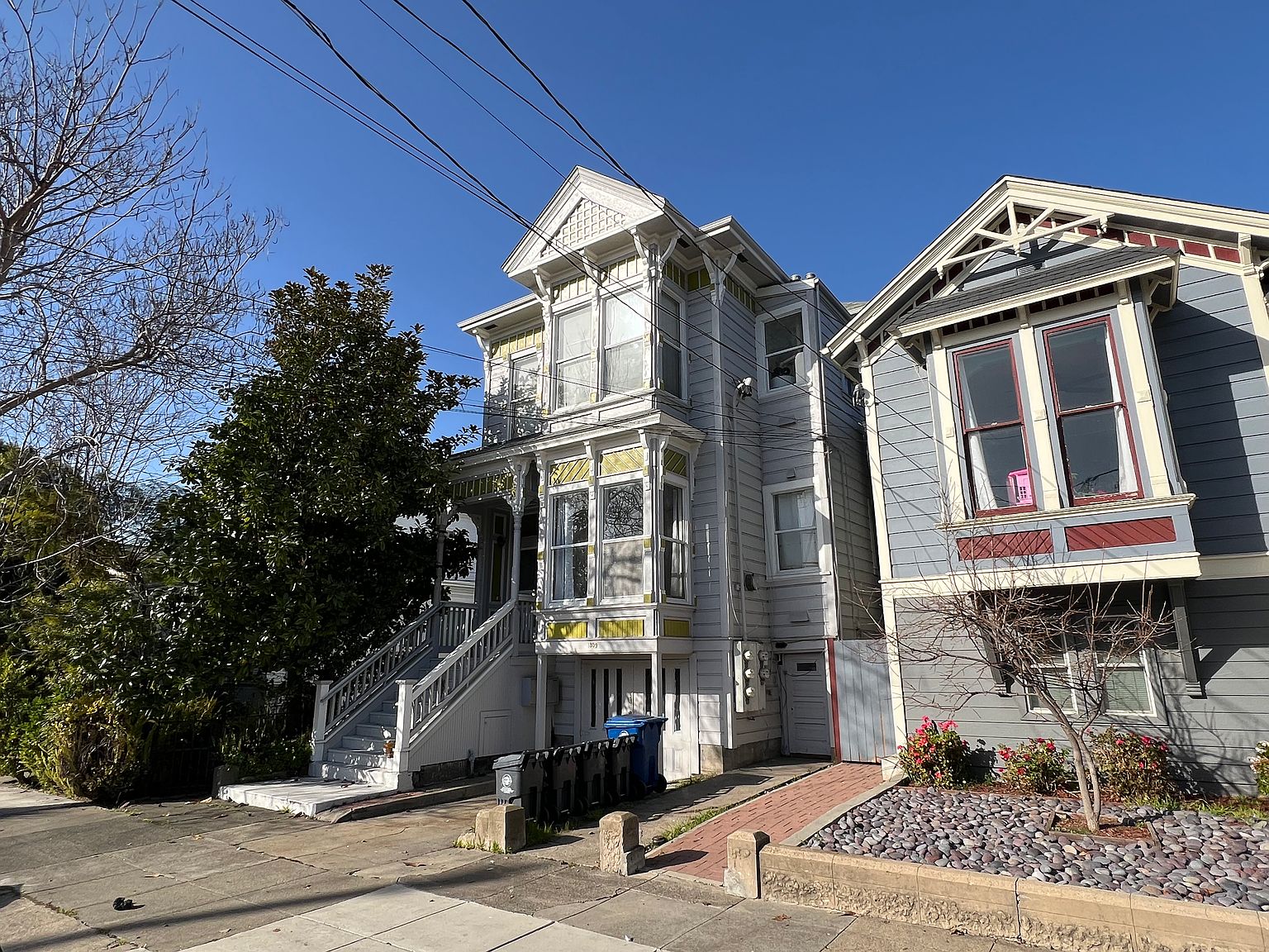 1309 Santa Clara Ave photo 2