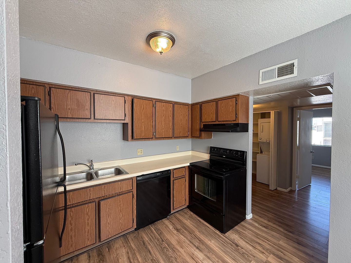 2839 E Le Marche Ave Building 15 photo 5