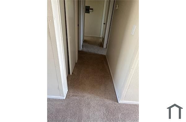 3679 Bridgeport Ct photo 5