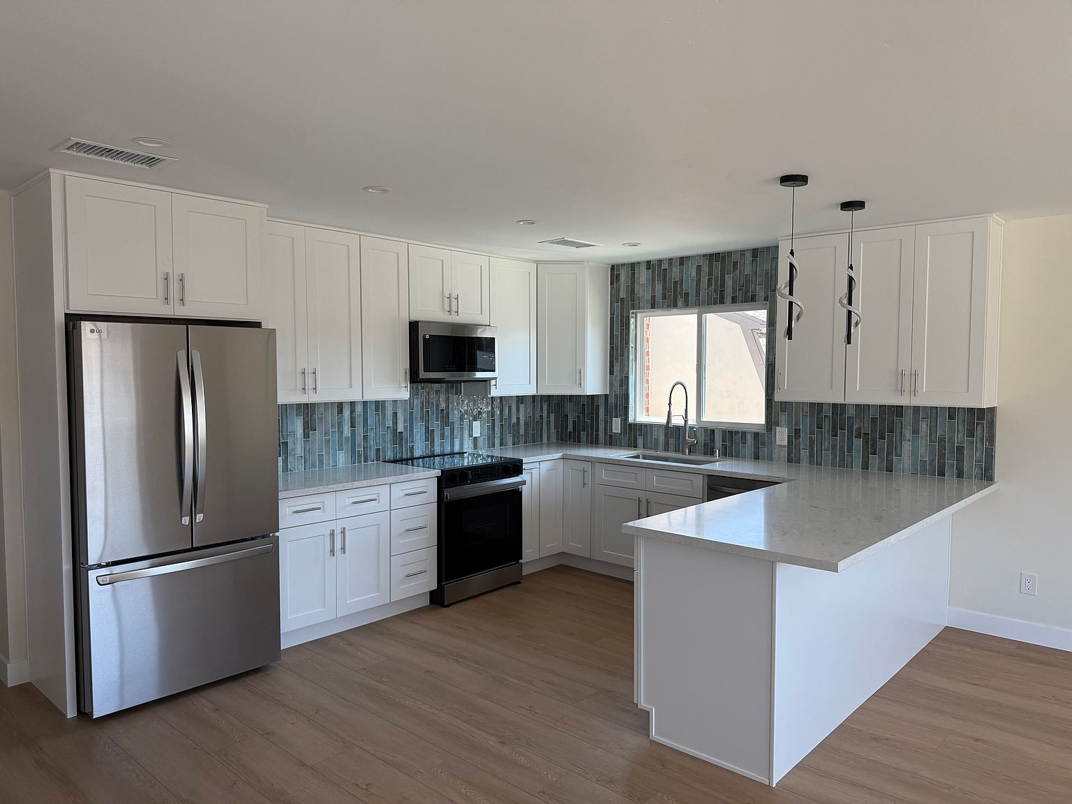 8624 Warmwell Dr photo 2