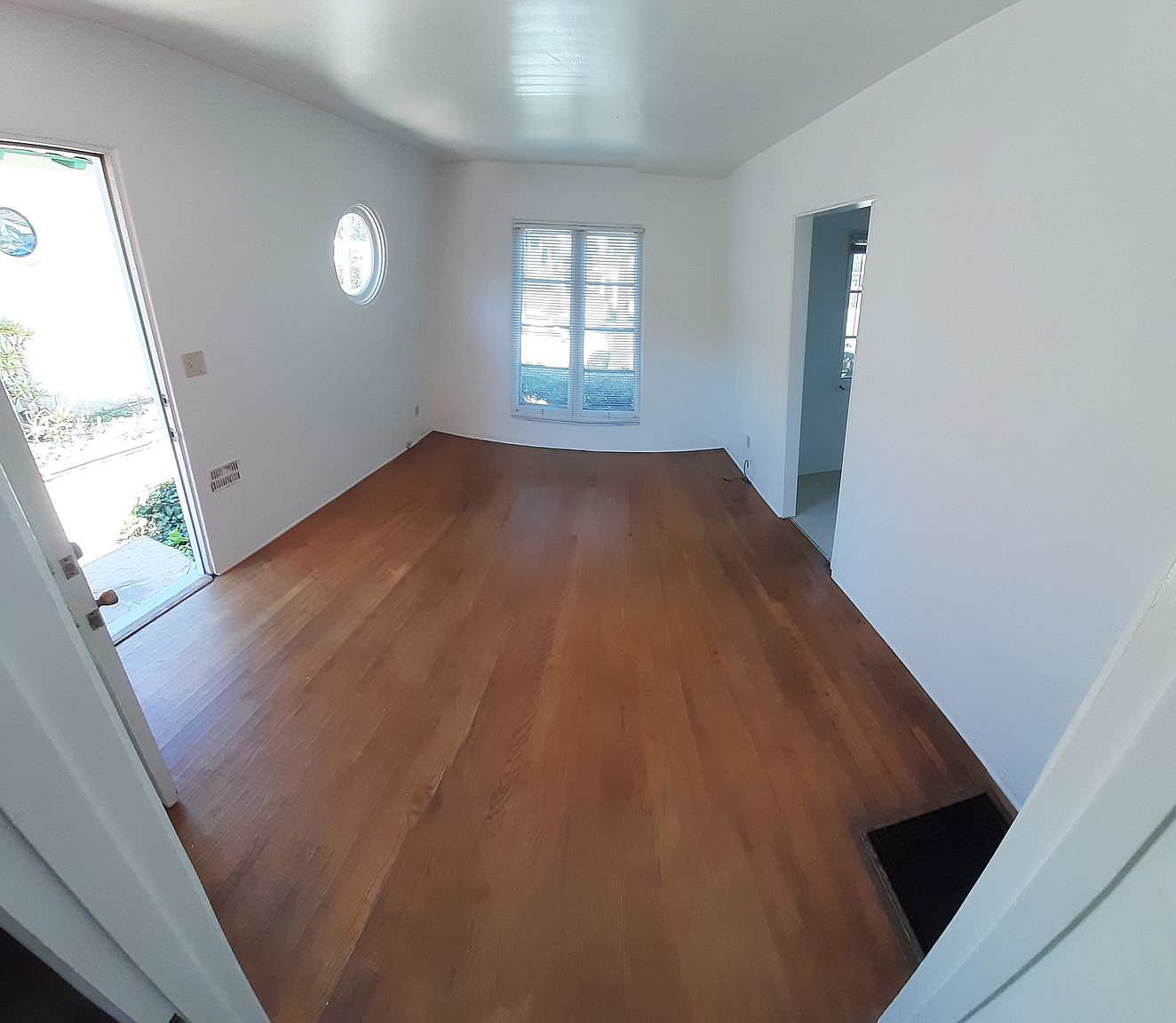 4857 W Point Loma Blvd photo 5