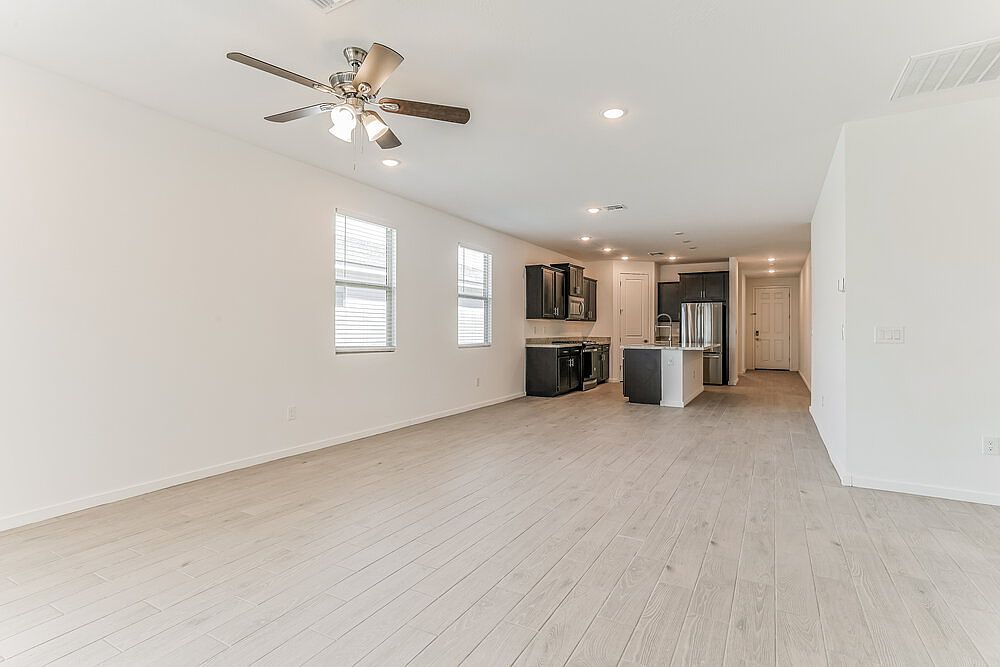 4565 W Hunter Trail San photo 5