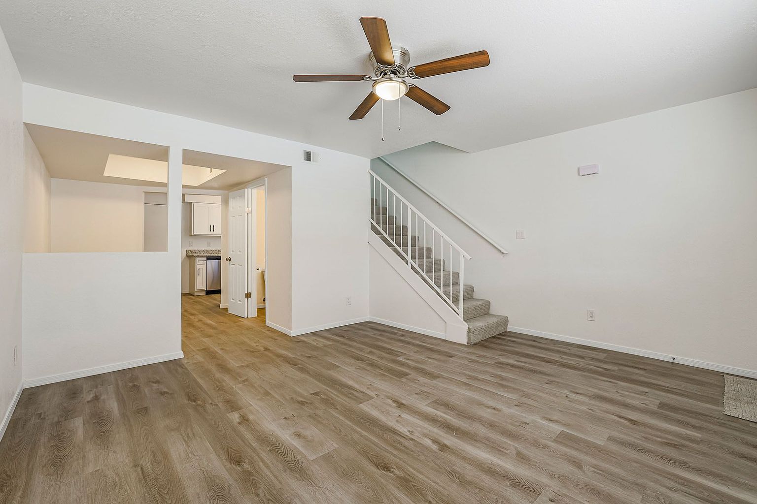 Charming 2BR Townhome in Mesa photo 5