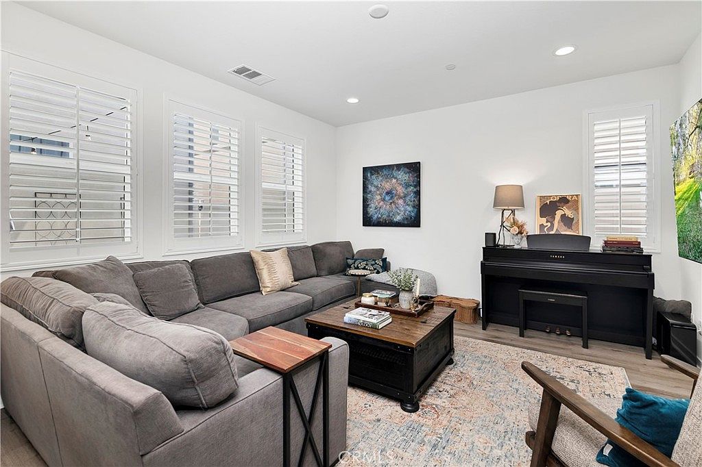 32613 Brunello Way photo 5