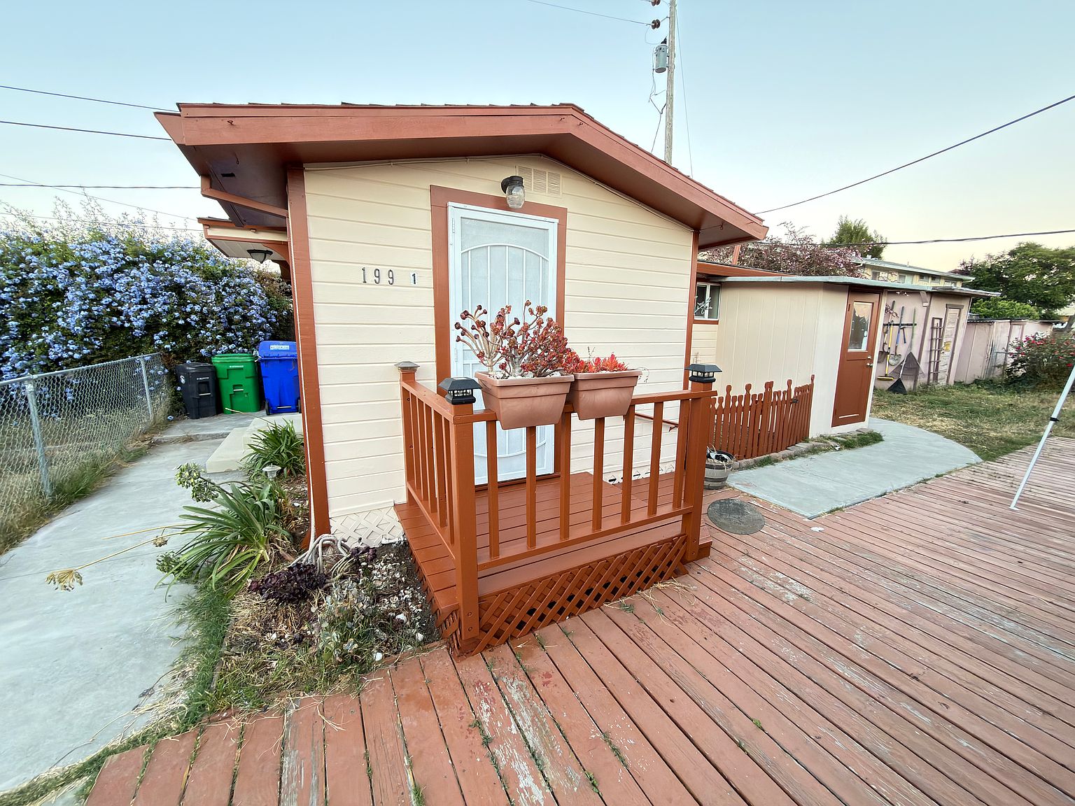 1BR/1BA Single Family House on Sunset Blvd · Hayward photo 2