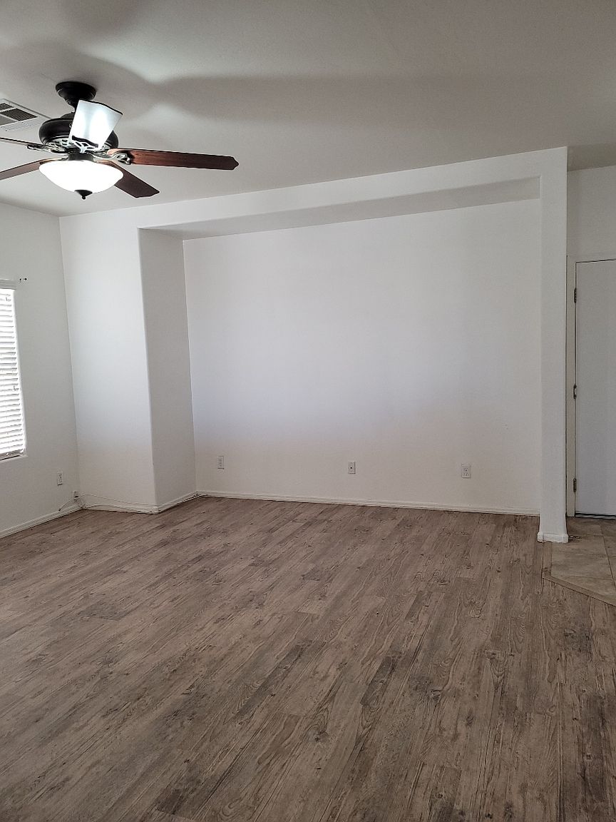 40450 W Molly Ln photo 5
