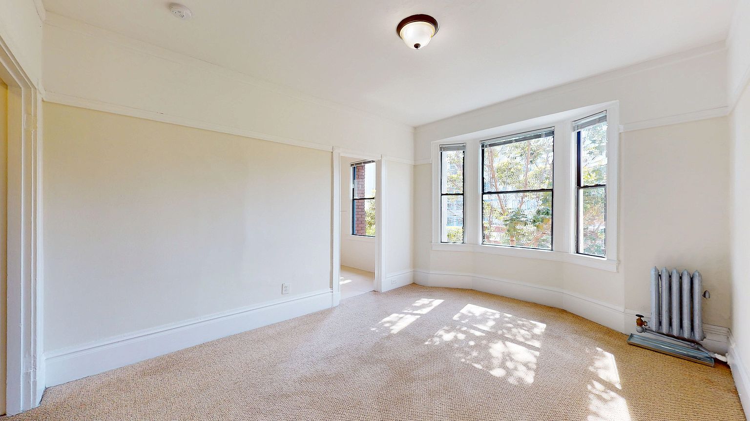 0BR/1BA Apartment on Franklin St - 306 · San Francisco photo 2