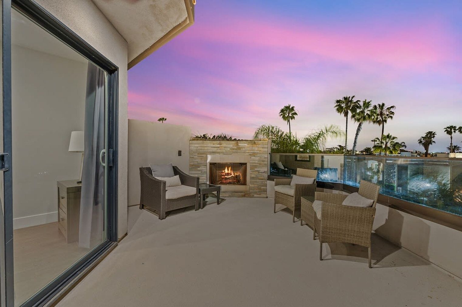 1328 Thomas Ave photo 3