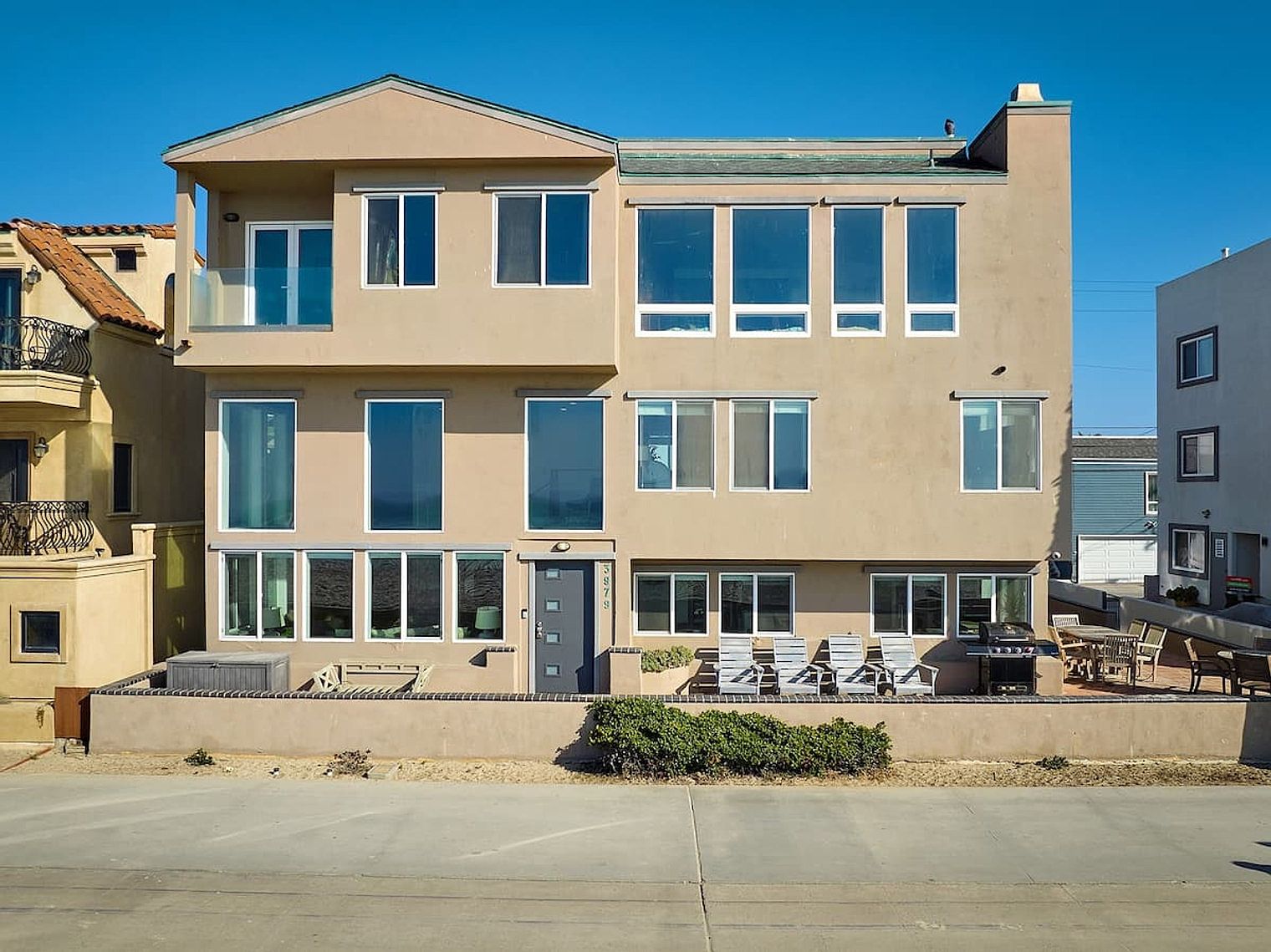 3979 Ocean Front Walk photo 5