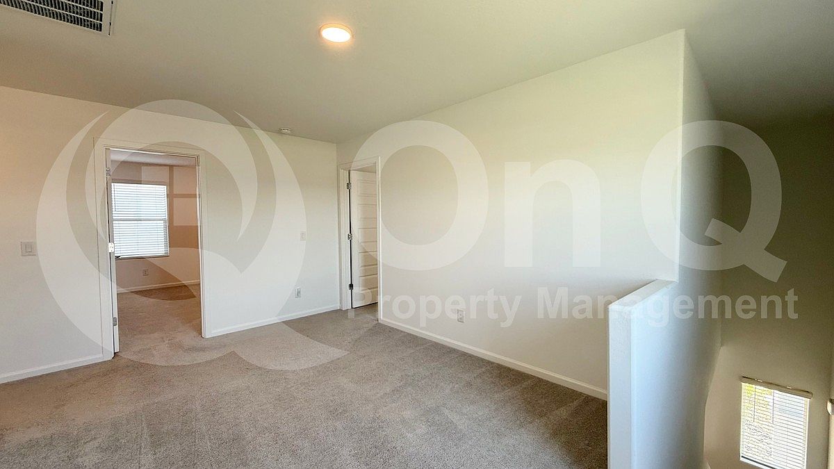 9550 W Catalina Dr photo 4