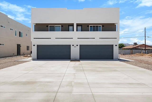 2551 E Broadway Rd Phoenix, AZ 85040 photo 2