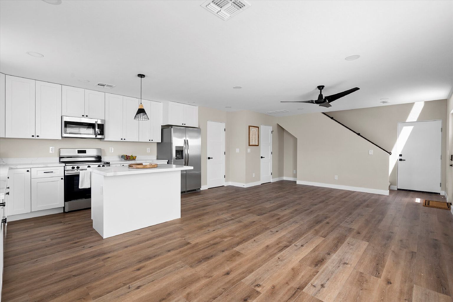 2551 E Broadway Rd Phoenix, AZ 85040 photo 5
