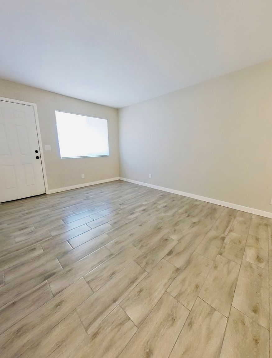 2737 N Salem Mesa, AZ 85215 photo 4