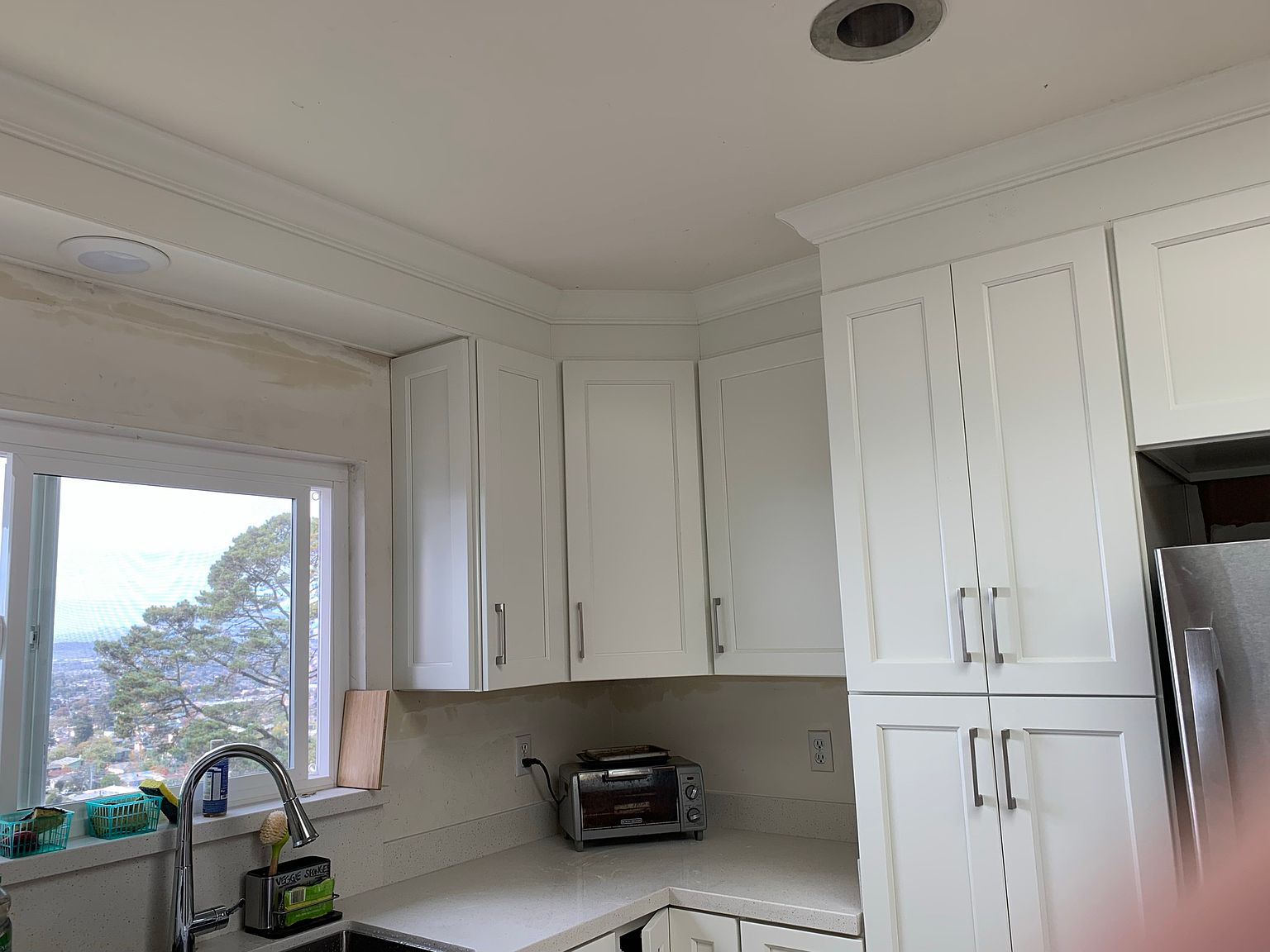 1406 Navellier St photo 3