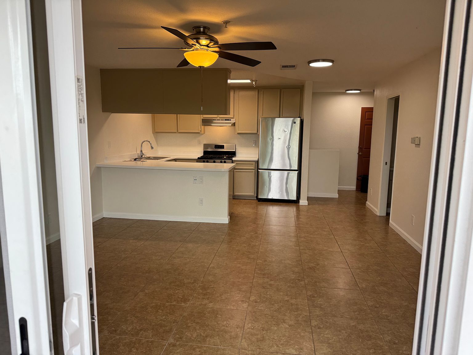 228 Imperial Beach Blvd photo 2
