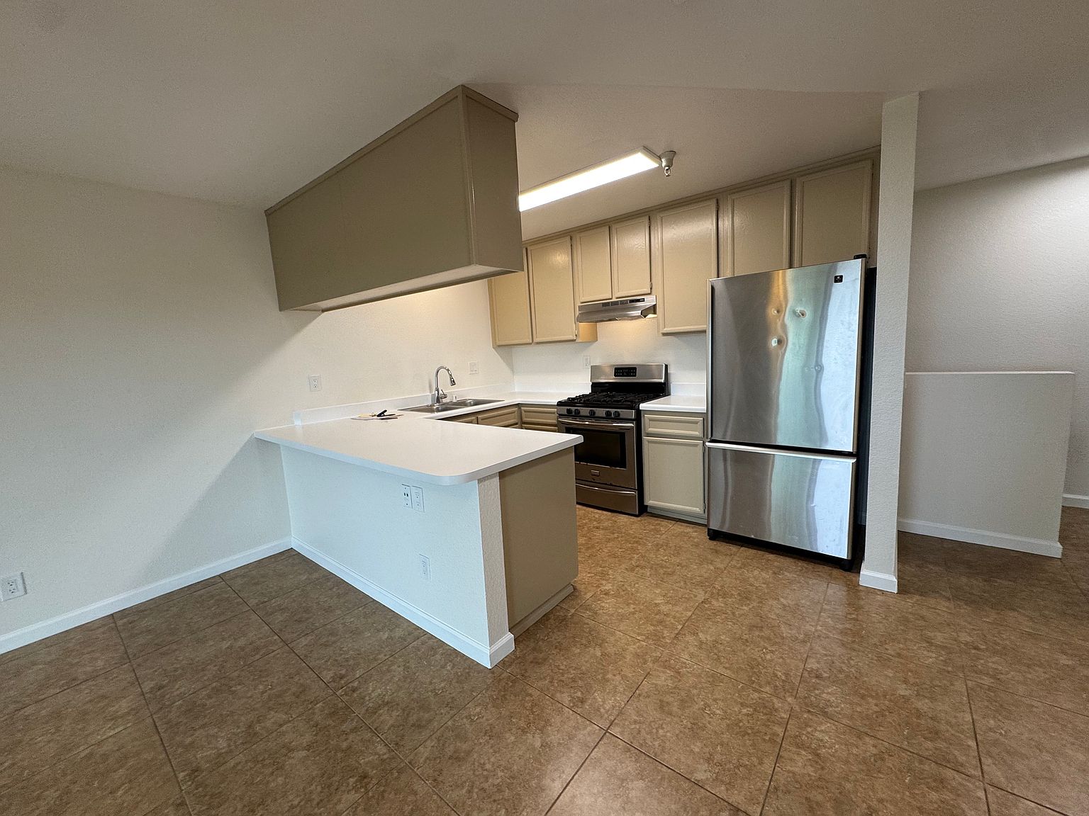 228 Imperial Beach Blvd photo 5