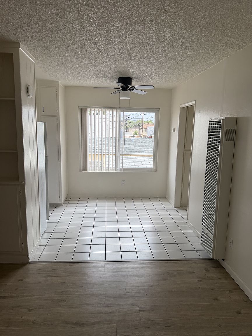 4065 Highland Ave photo 3