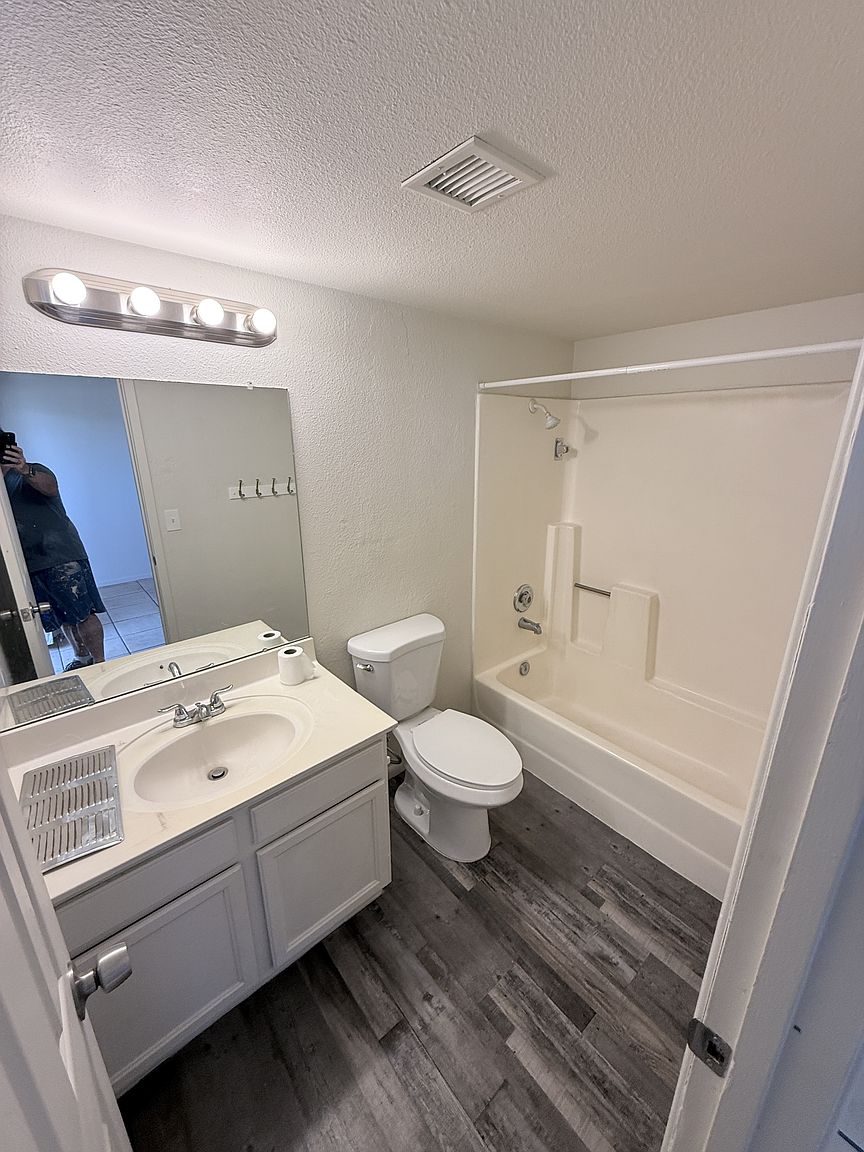 9966 E Birchwood Ave Mesa, AZ 85208 photo 4