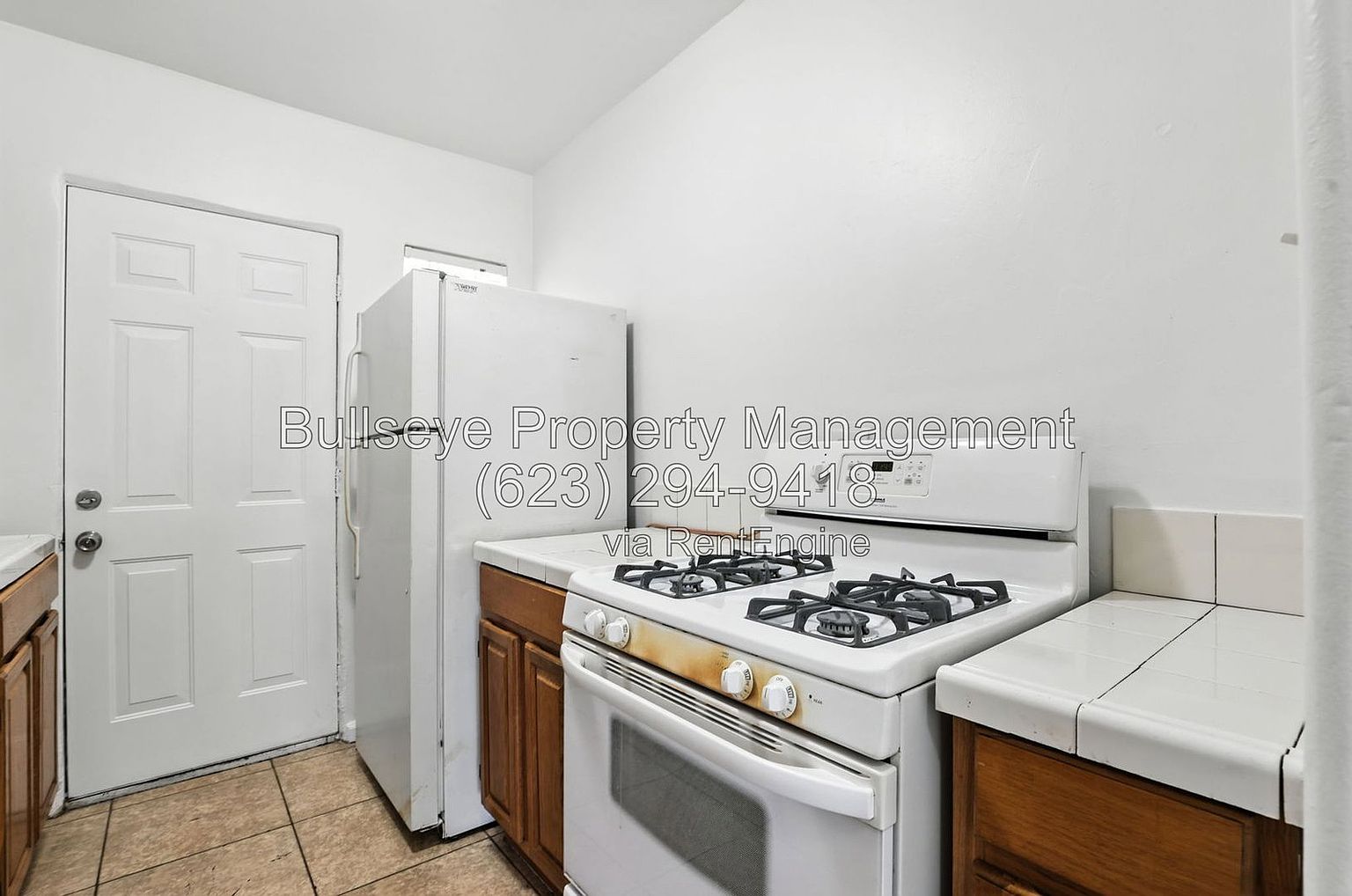 303 W Highland Ave photo 5