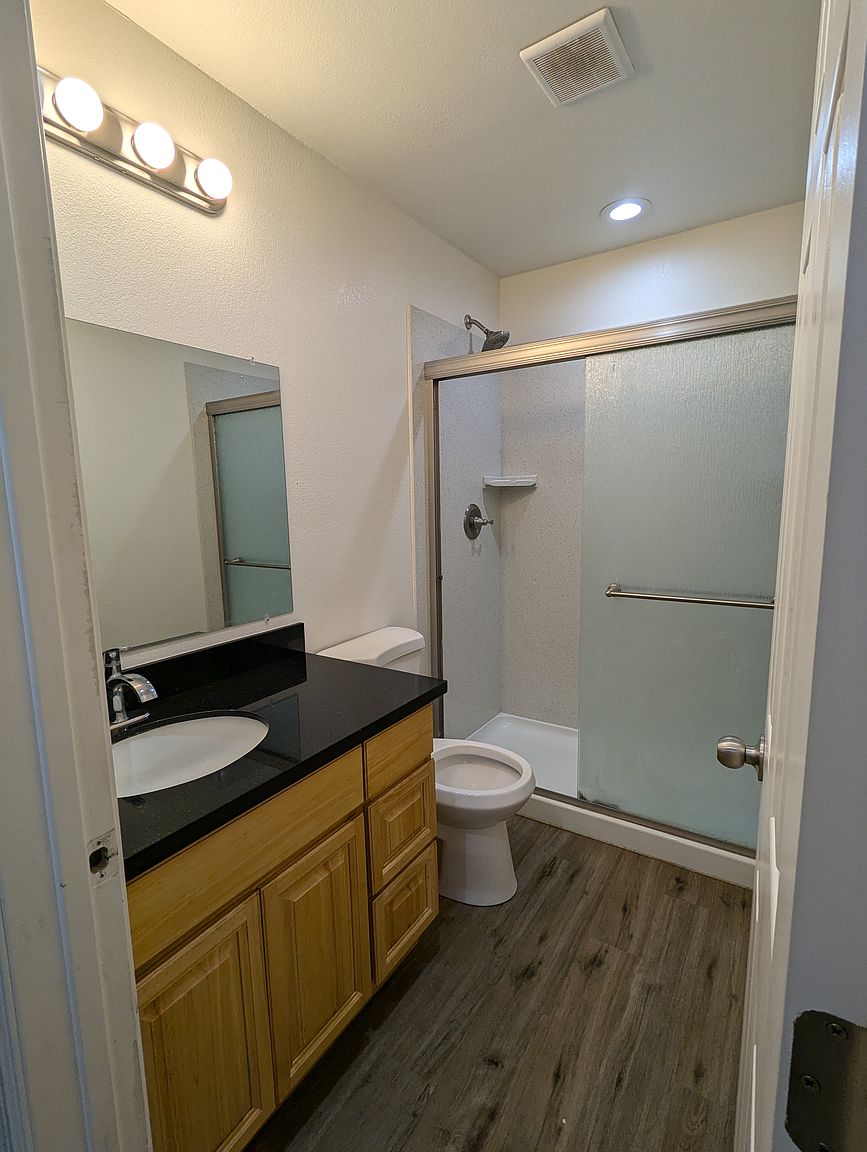 1BR/1BA Apartment on 6th Street Apt. · Watsonville photo 5
