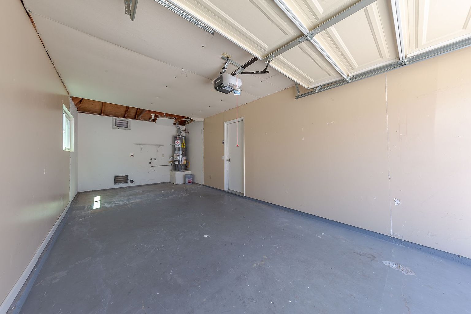 6752-6770 Solita Ave photo 5