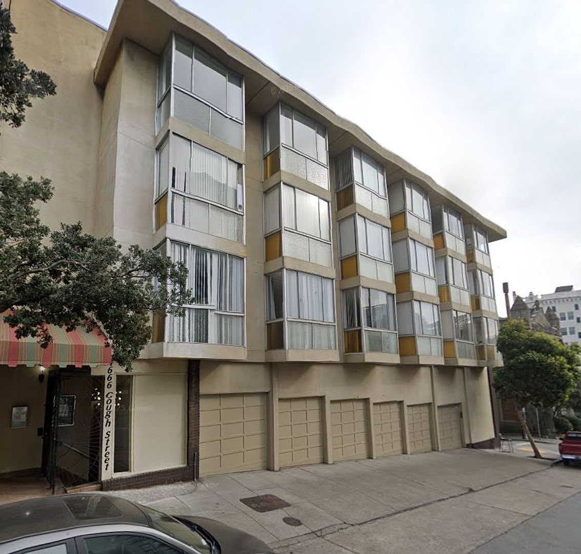 Pine-Gough Apartments