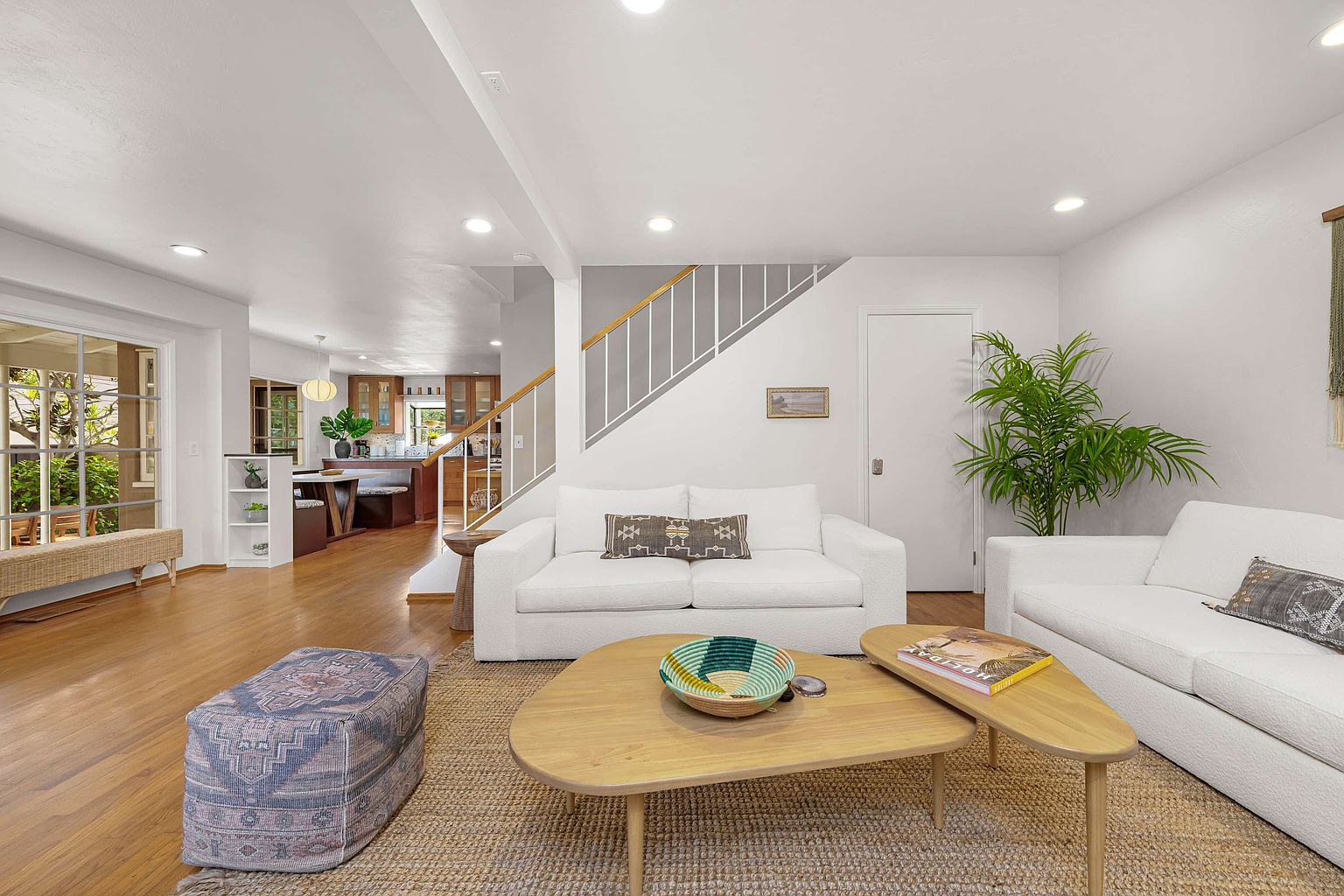 4819 Del Mar Ave photo 3