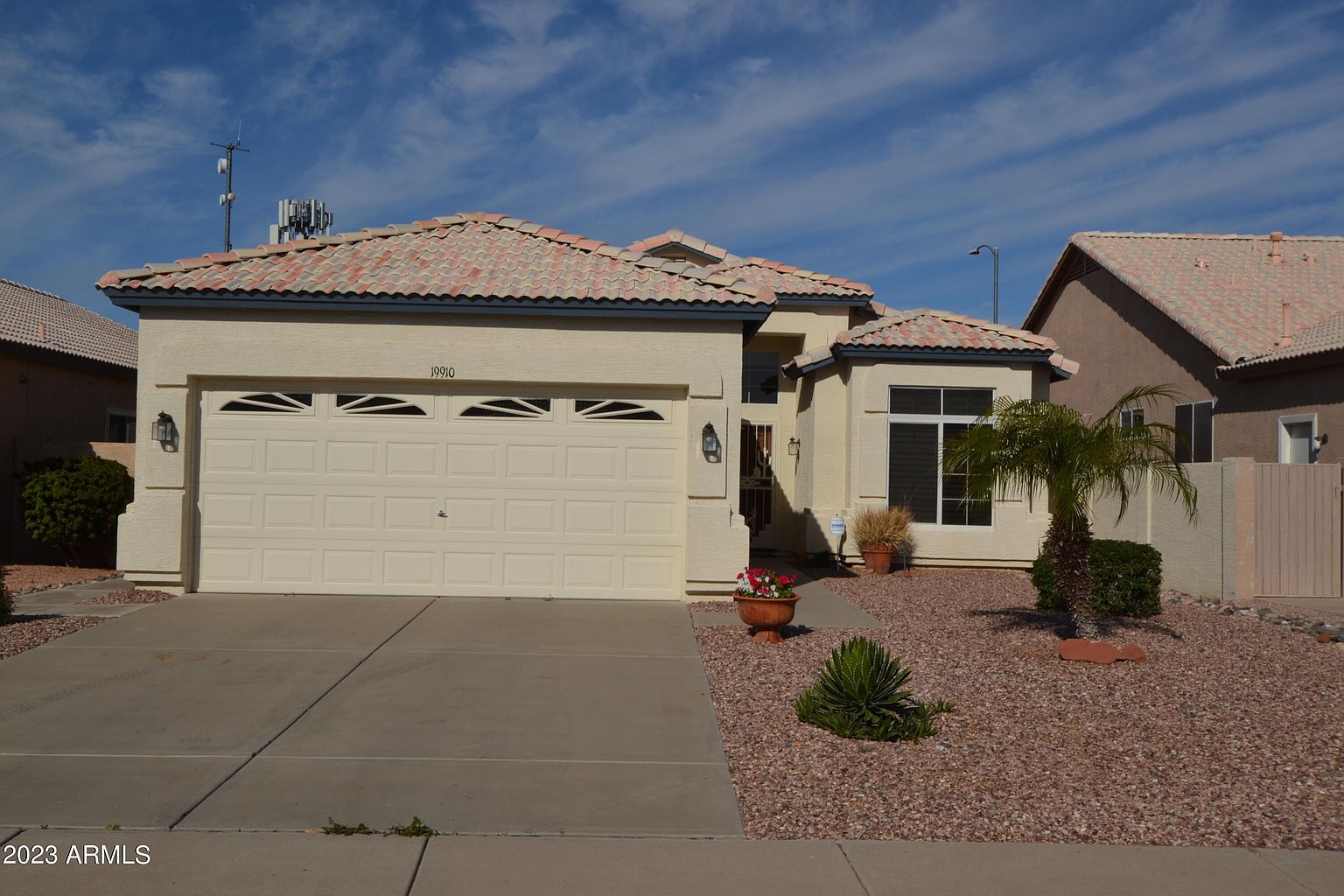 19910 N 110th Ln Sun City, AZ 85373 photo 2