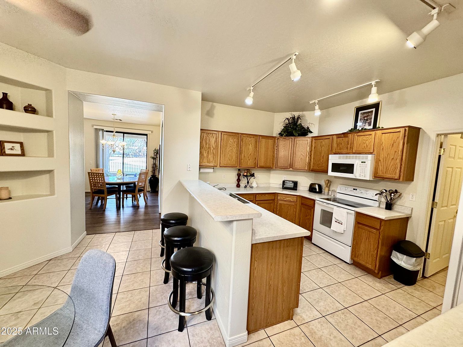 3131 E Legacy Dr photo 5