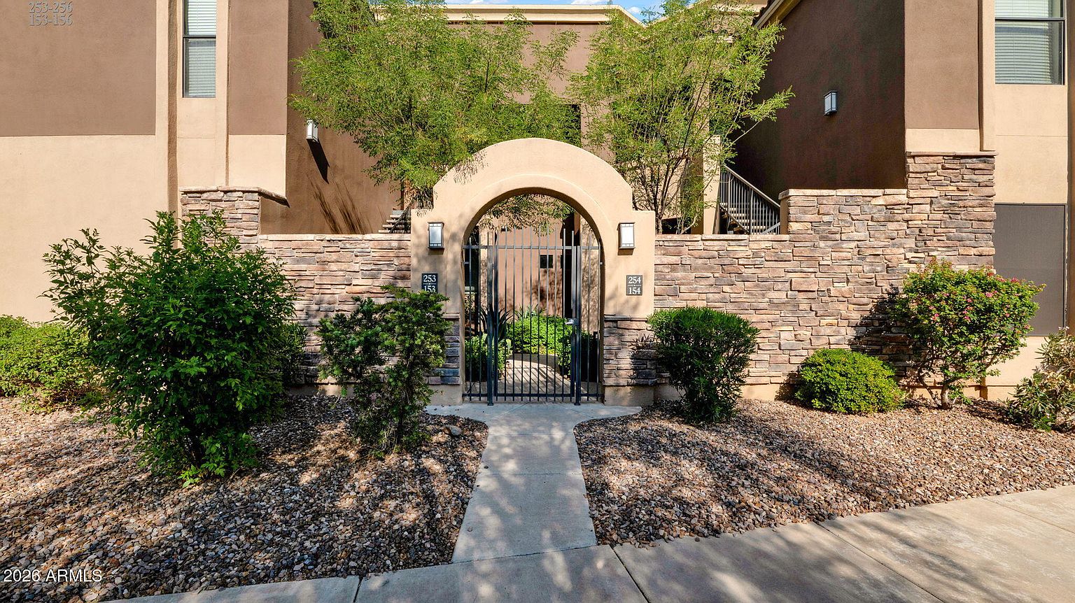 7027 Scottsdale Rd photo 2