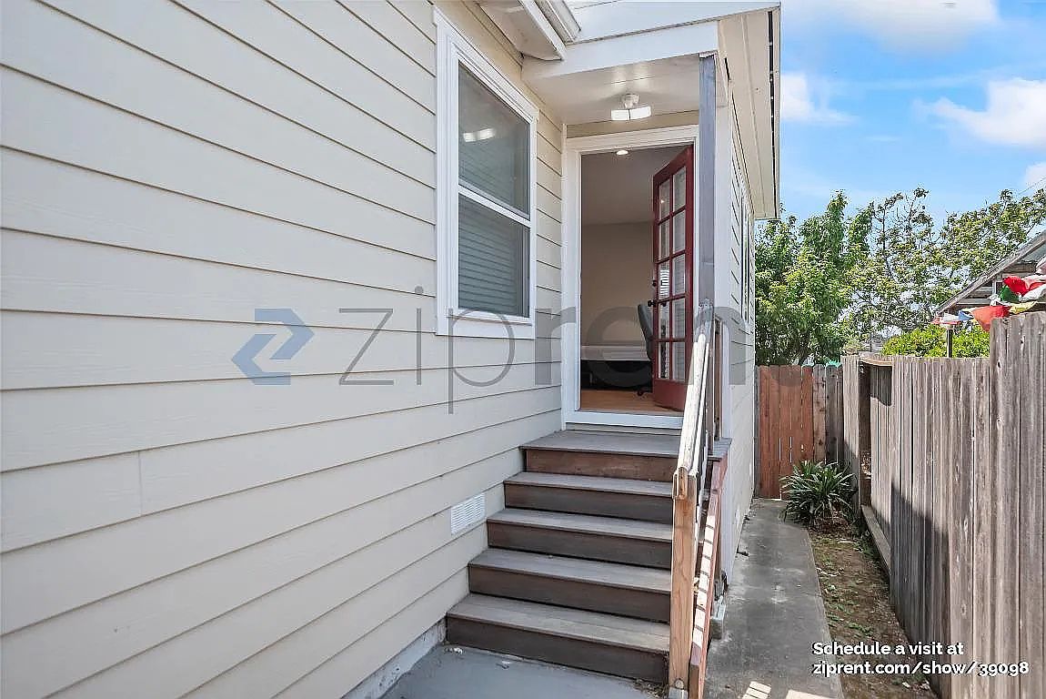 649 Kearney St photo 3