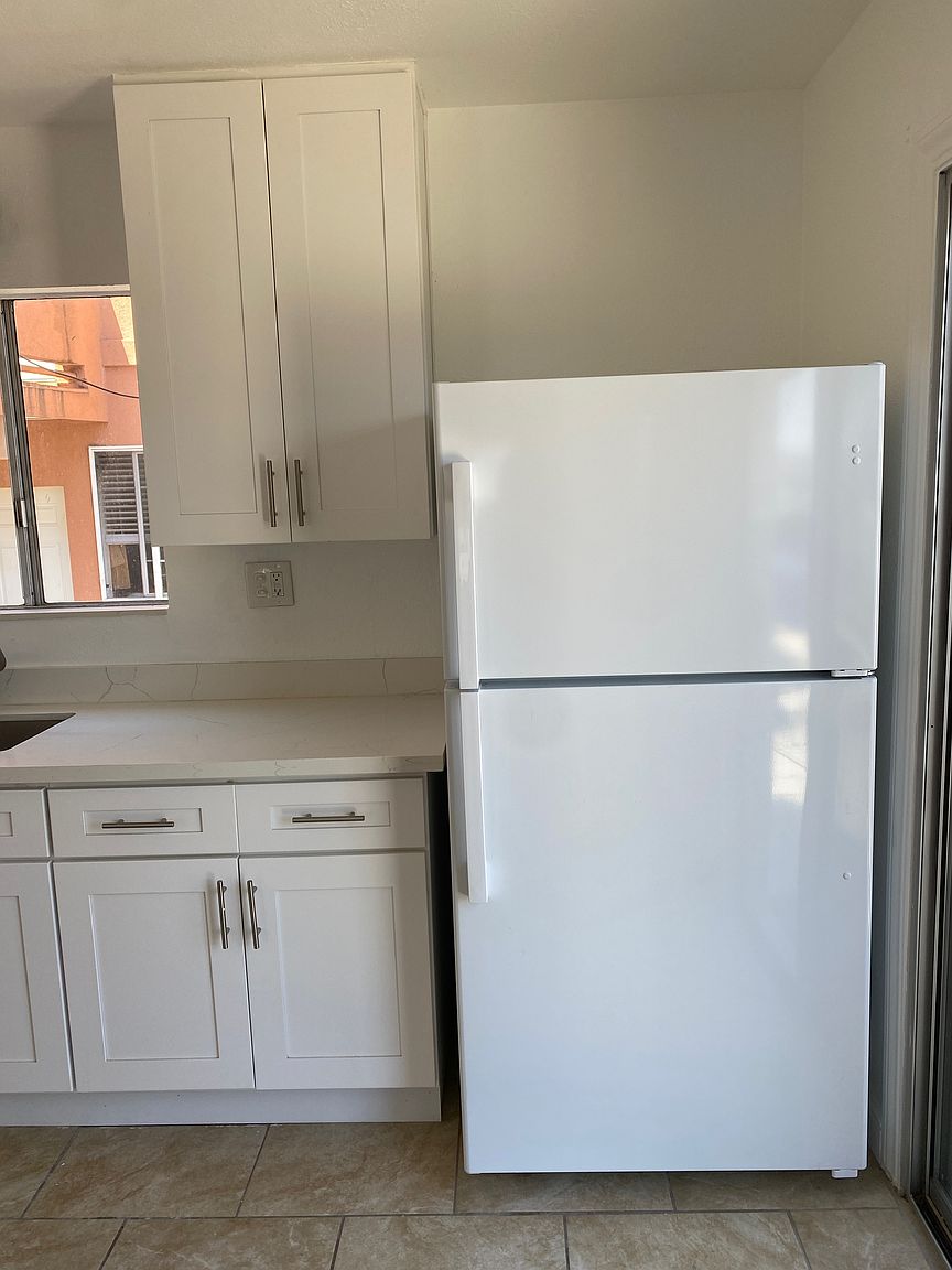 1426 Costa Ave photo 3