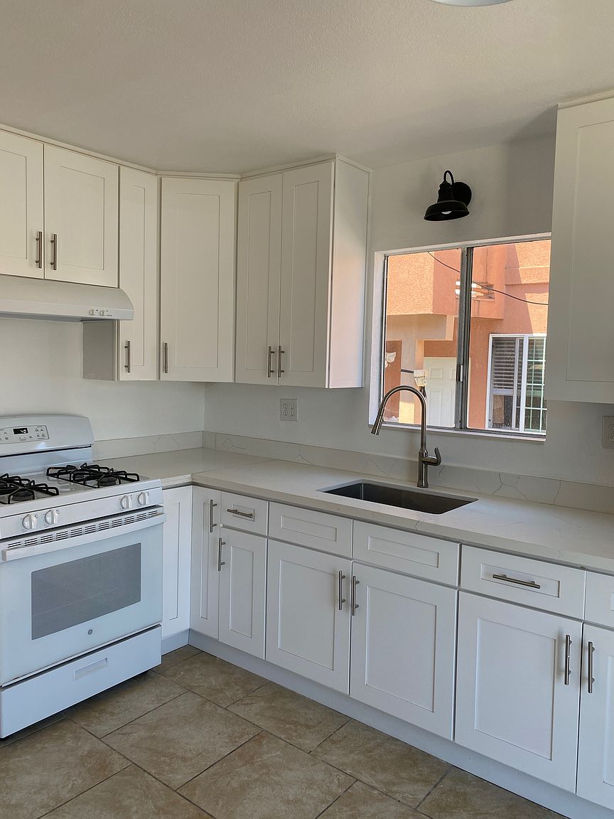 1426 Costa Ave photo 2
