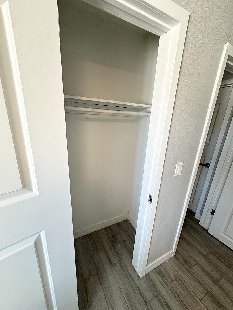 3936 W Nancy Ln Room 2 photo 5
