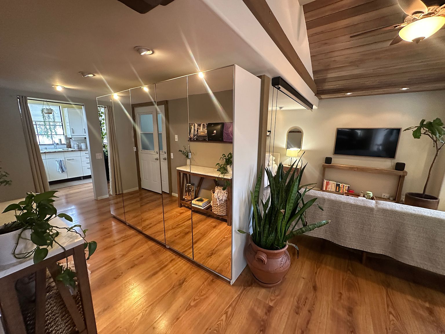2913 Union St #1/2 photo 4