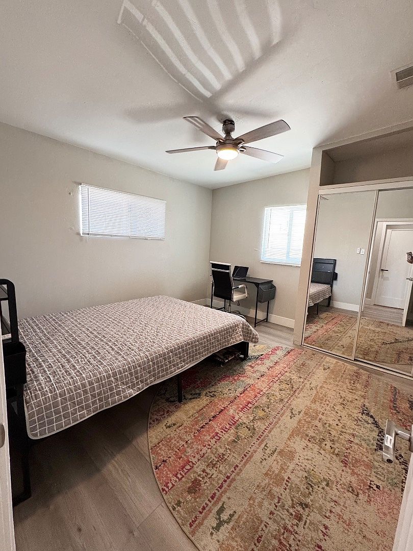 1845 E Monroe St Phoenix, AZ 85034 photo 3