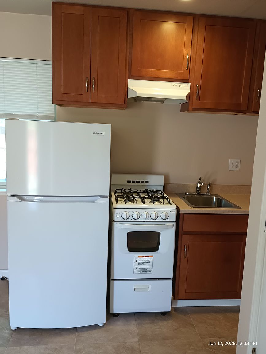 132 Sherrod Ct photo 3