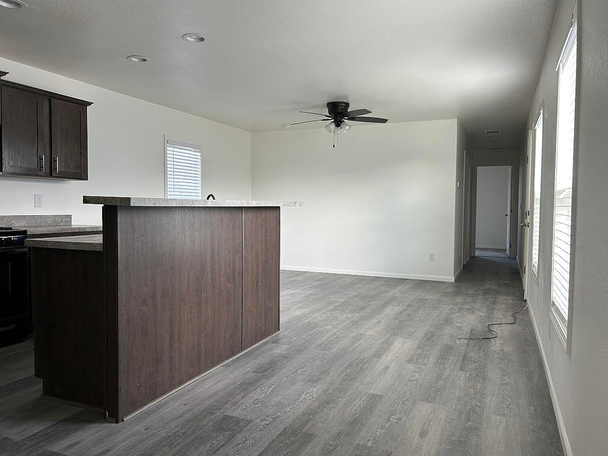 5201 S Chuichu Rd photo 2