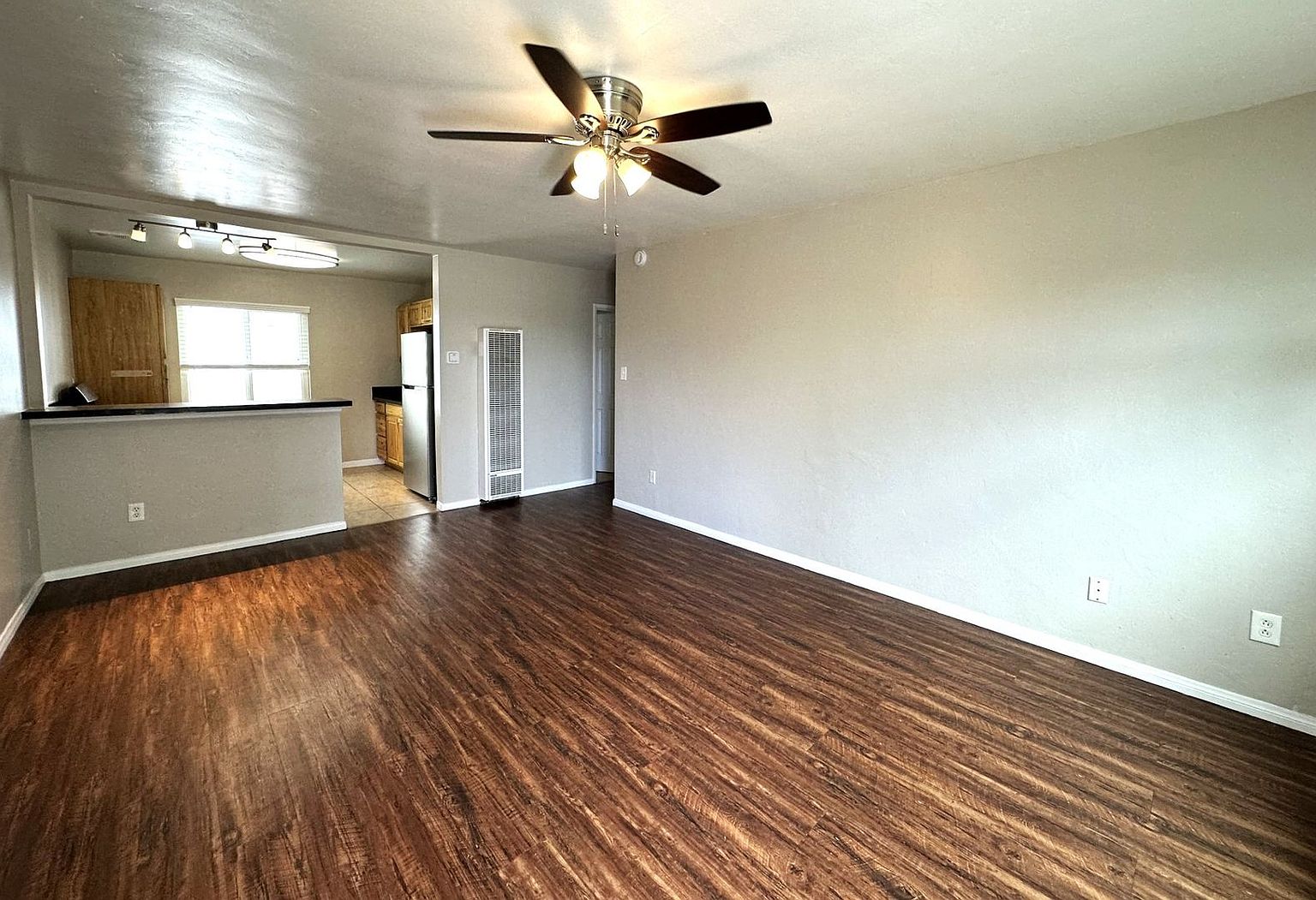 4027.5 Park Blvd #4027.5 photo 3