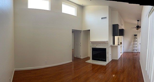 1234 Robinson Ave photo 2