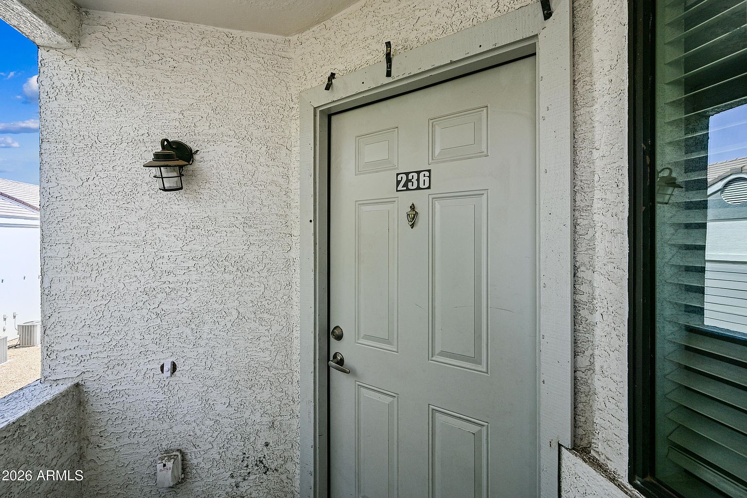 3065 N 67th Ave Phoenix, AZ 85033 photo 4