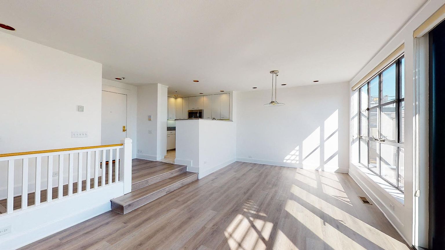 3 Bed, 2.5 Bath photo 5