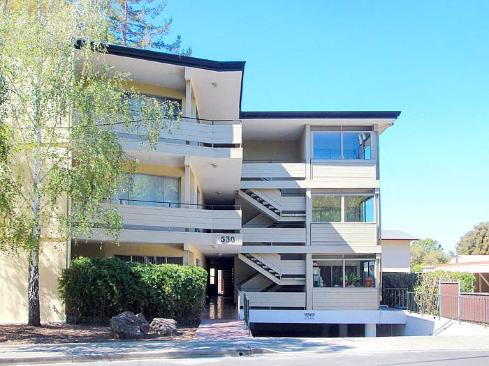 530 Kendall Ave. photo 3