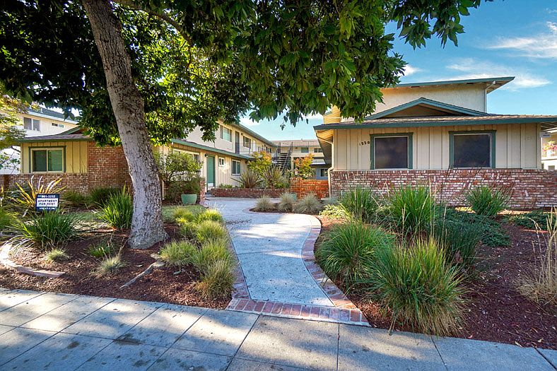 1220 Cortez Drive photo 4