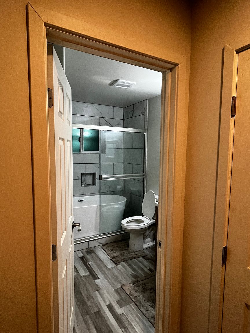 4950 Palin St photo 3