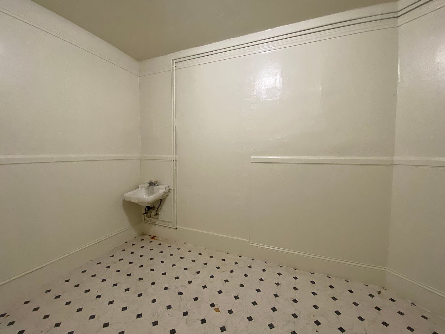 666 Sacramento St photo 4