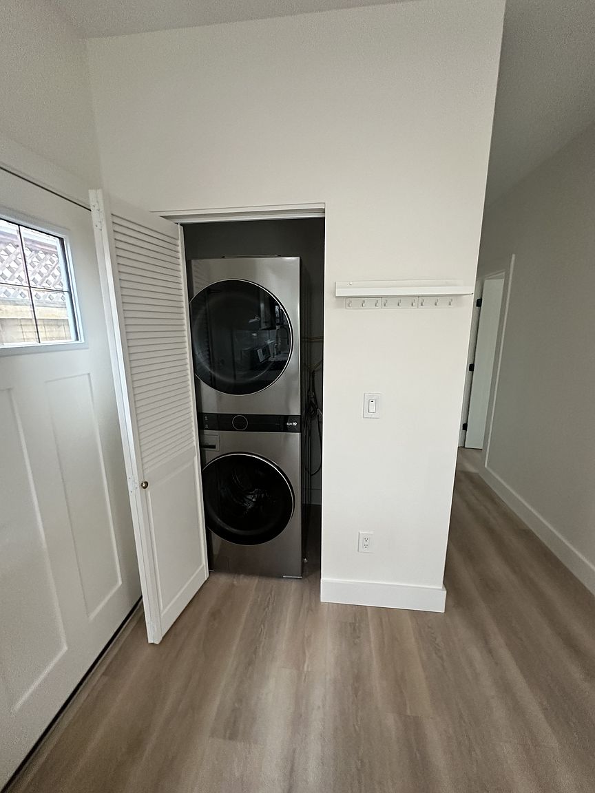 267 B Ave photo 4
