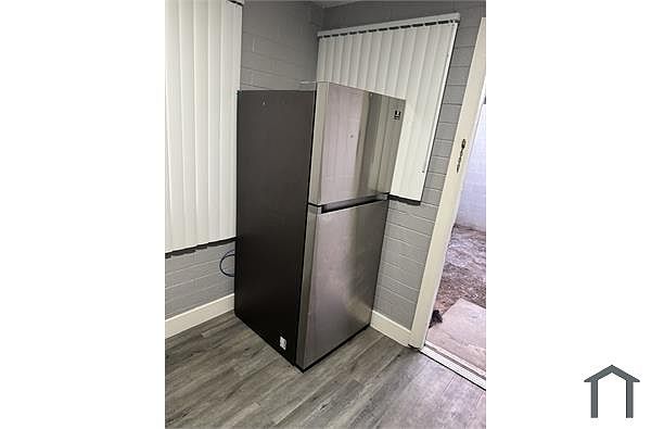 9420 9430 W Van Buren photo 3