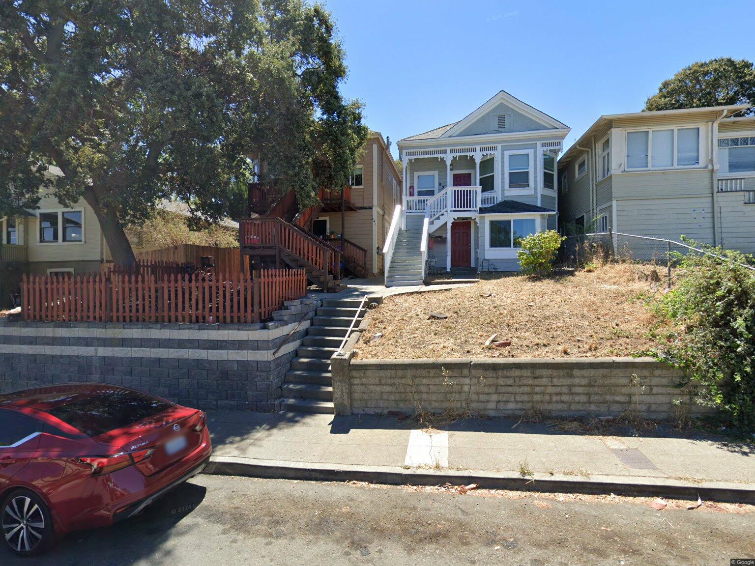 841 Kentucky St photo 2