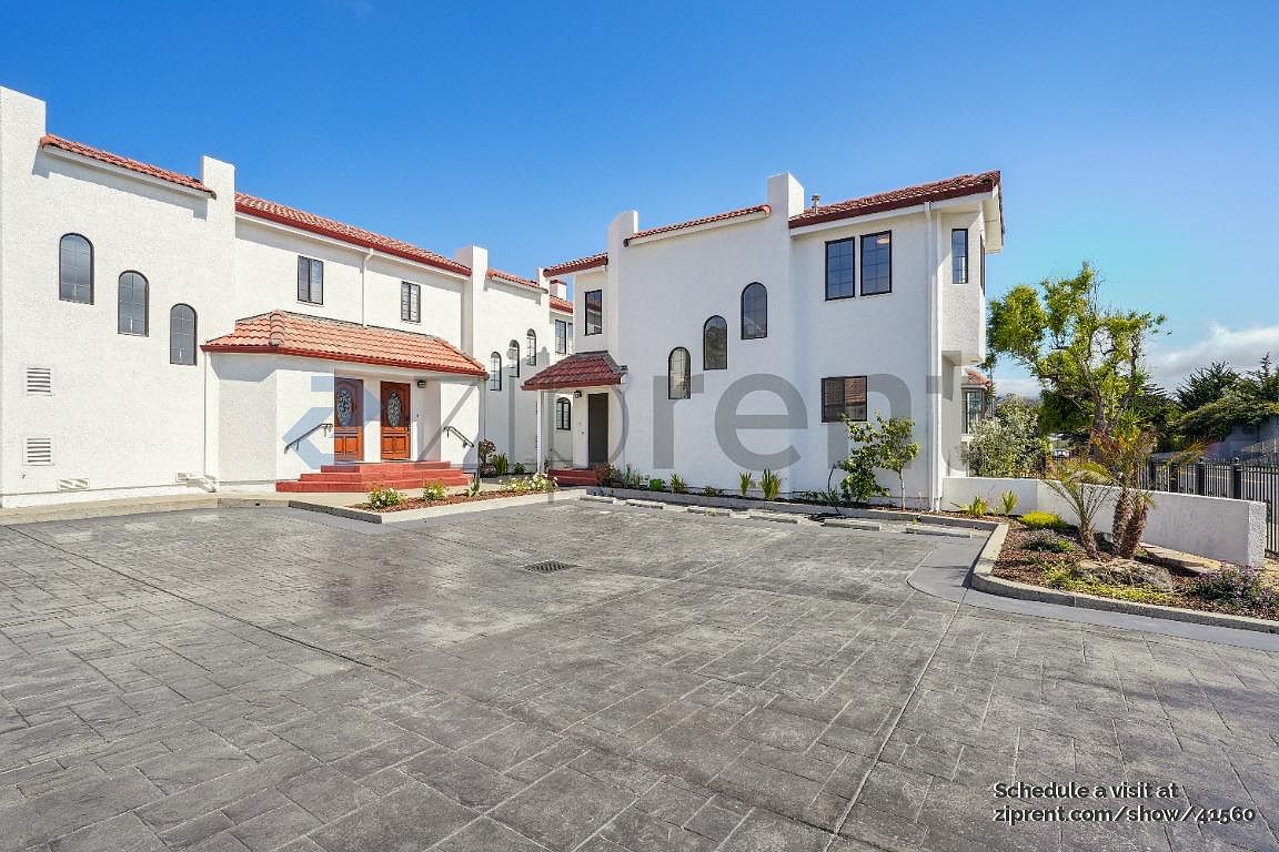 225 Moana Pl photo 4